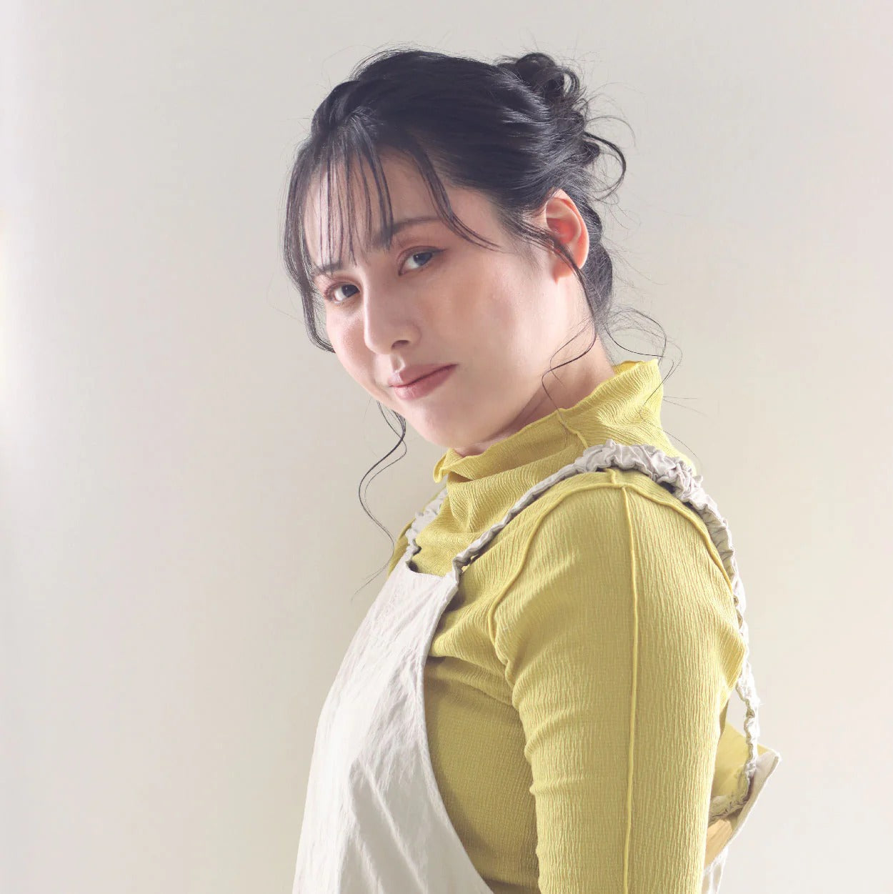 打造隨性丸子頭