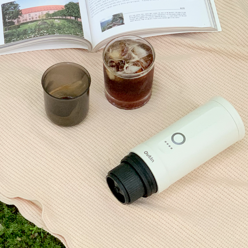 OutIn Nano 無線便攜 Espresso 咖啡機 - 珍珠白 OTI-A005