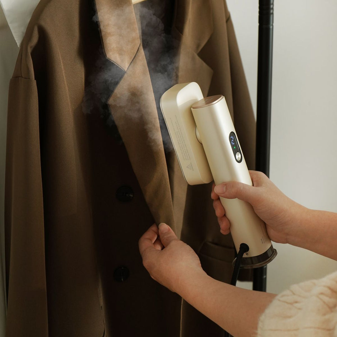 BRUNO 全球電壓手提掛燙機 | BAK818