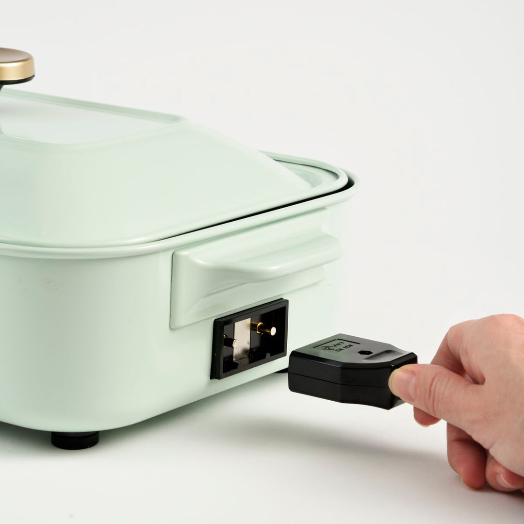 BRUNO 多功能電熱鍋 | BOE021