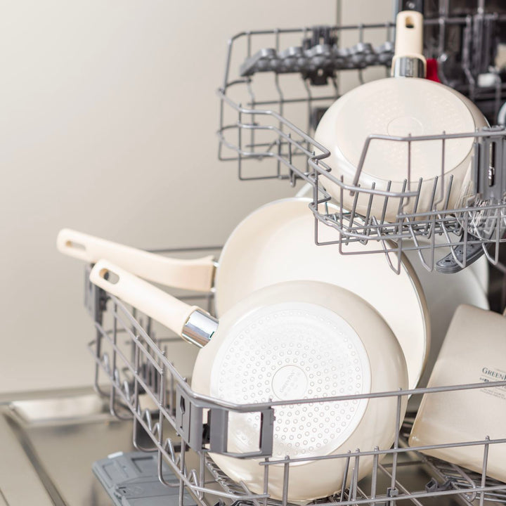 GreenPan New Essence 陶瓷易潔煎鍋 20cm | CC009495