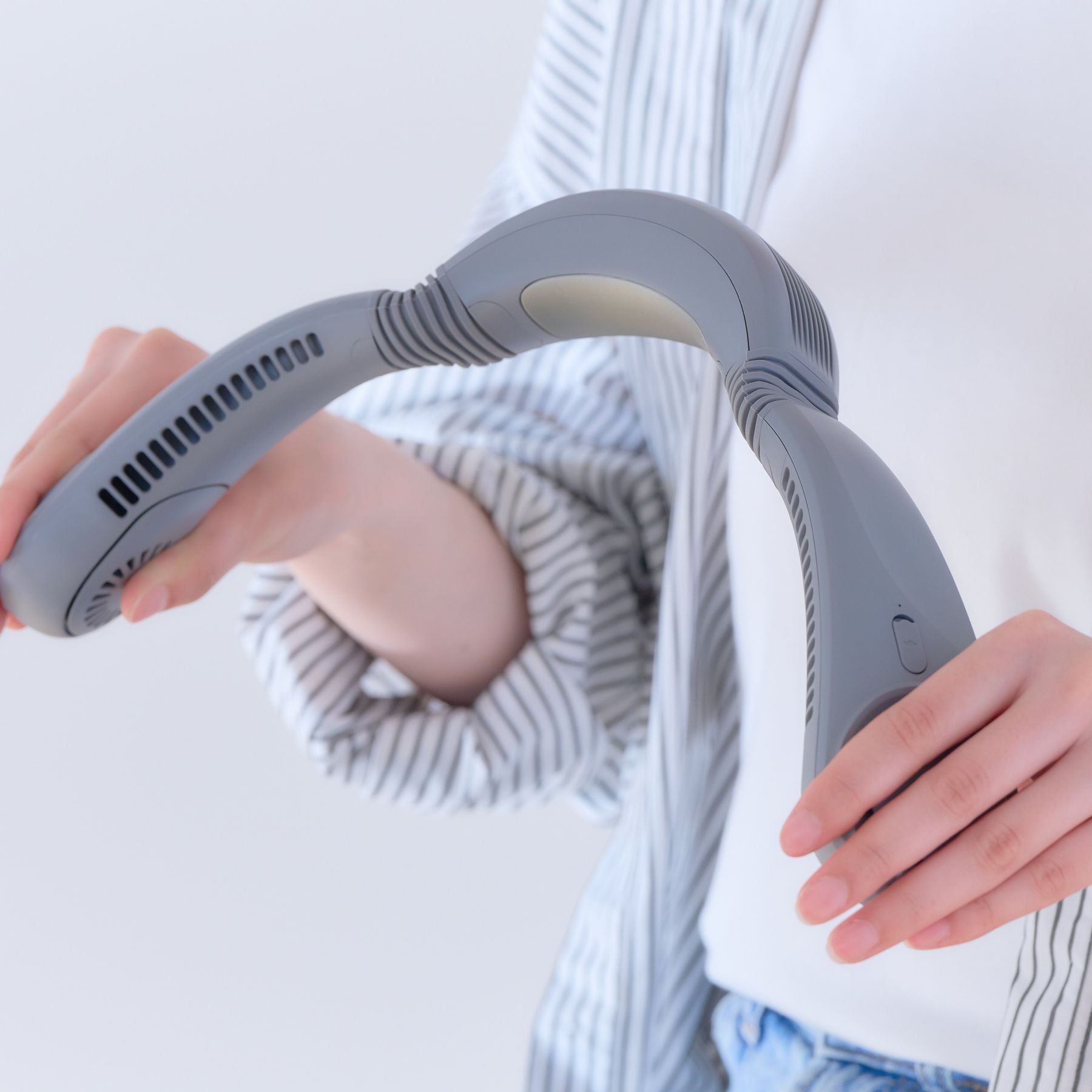 ELAiCE iFan CollarIce2 頸部冰感風扇 | IF-COIC26