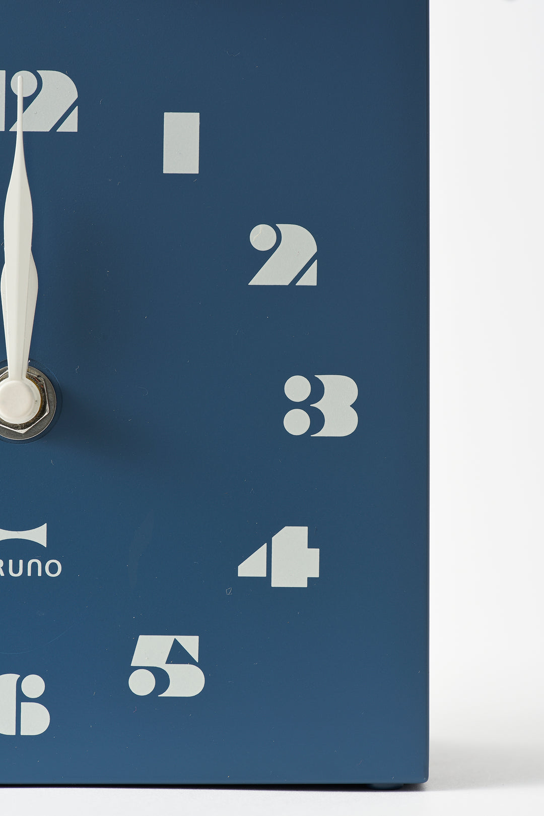 BRUNO Bird House Clock - Mint Green BCW047-MTRG