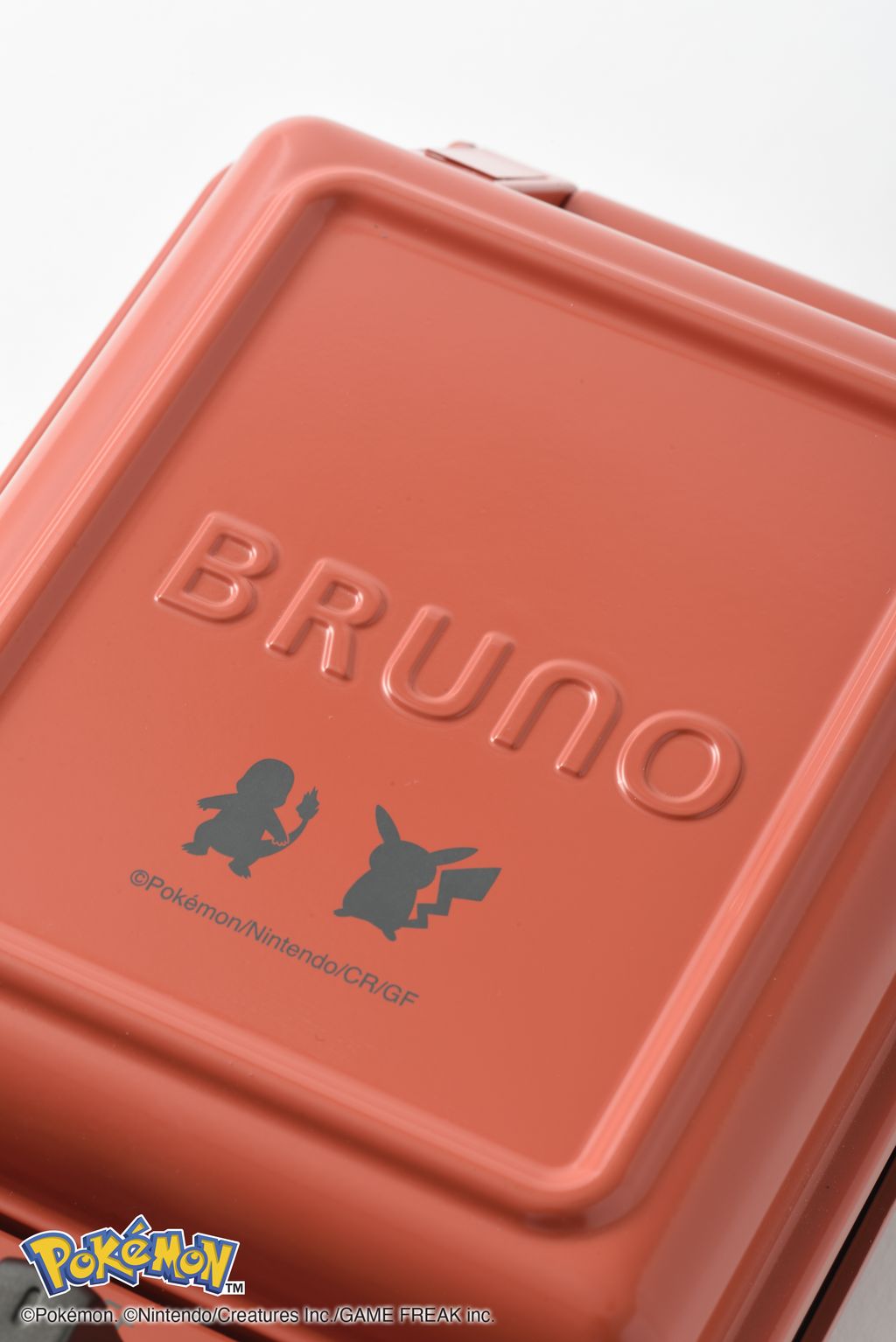 BRUNO Pokémon Single Sandwich Maker - Red BOE131-RD (Pre-order 10 Nov 2024)