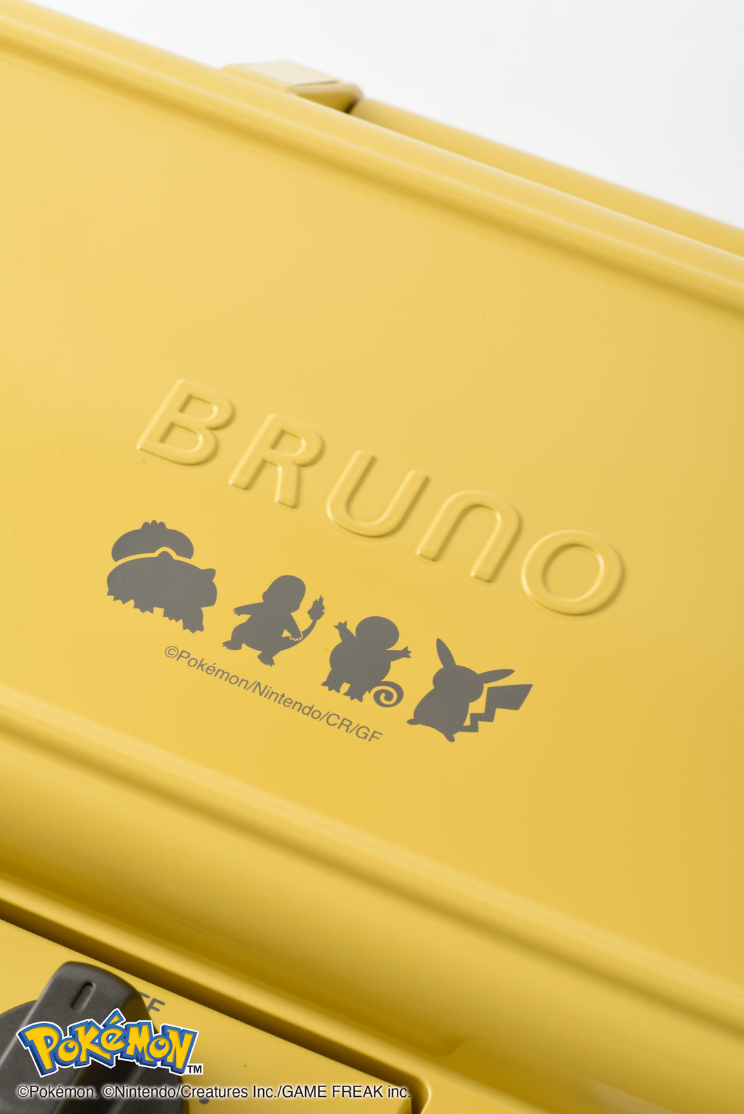 [Pre-Order Offer] Pokémon Limited Edition Double Sandwich Maker - Free BRUNO Stainless Steel Thermal Mug! (Estimated arrival before November 10)