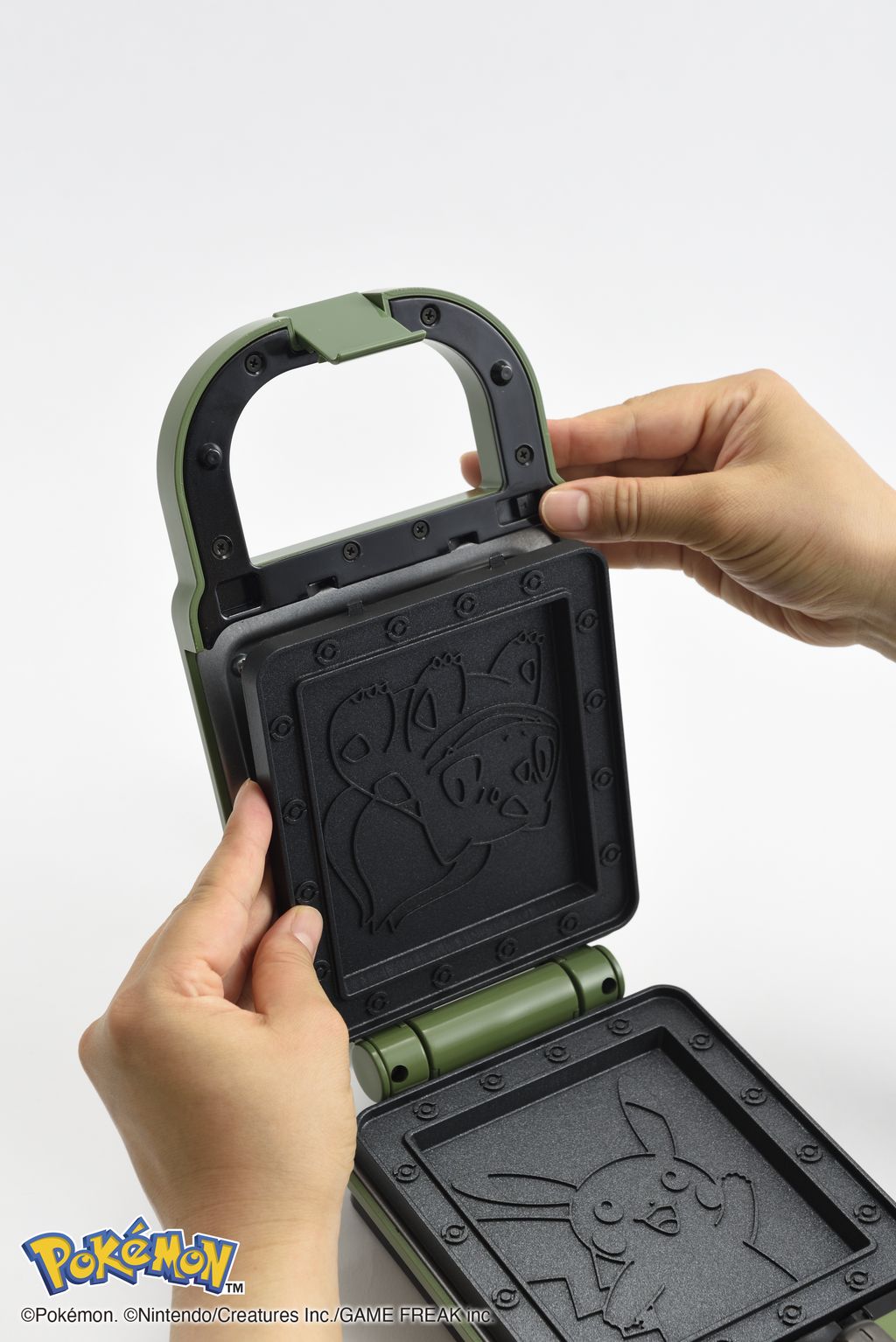 [Pre-Order Offer] Pokémon Limited Edition Single Hot Sandwich Maker (Green) - Free Taiyaki Plate Included! (Estimated delivery by November 10th)