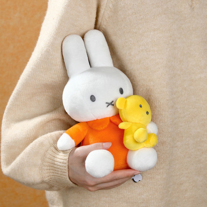 VIPO Miffy 抱抱小熊造型毛公仔 25cm | MIF37546