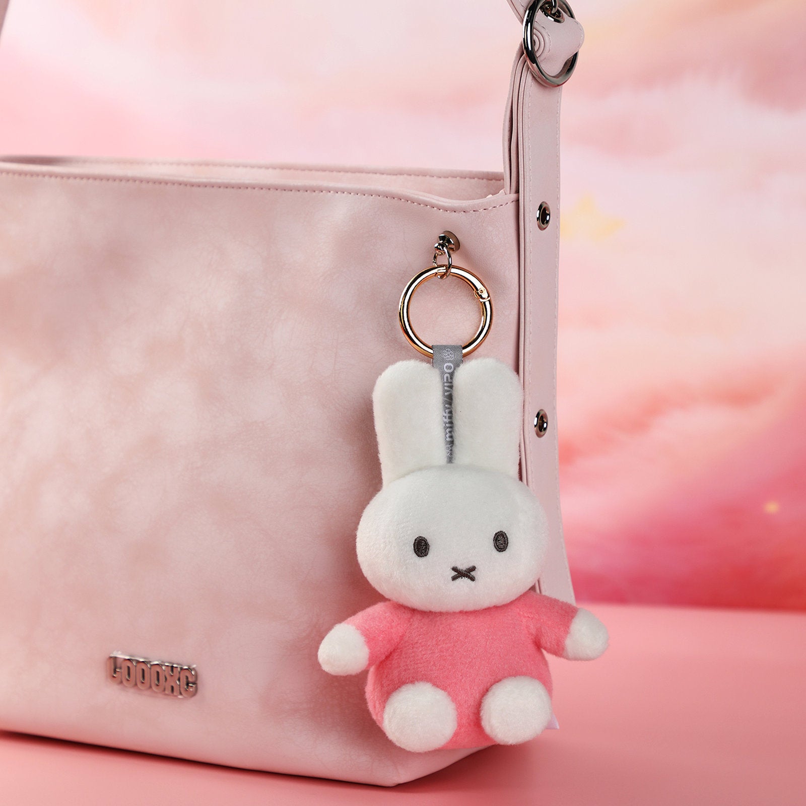 VIPO 米菲彩色毛絨鑰匙扣 - Miffy Pink | MIF37613
