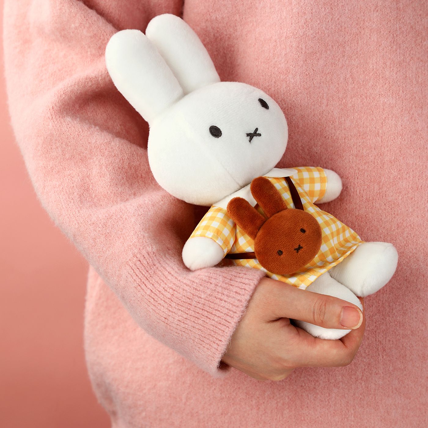 VIPO Miffy 黃色格紋連身裙毛公仔 | MIF37623