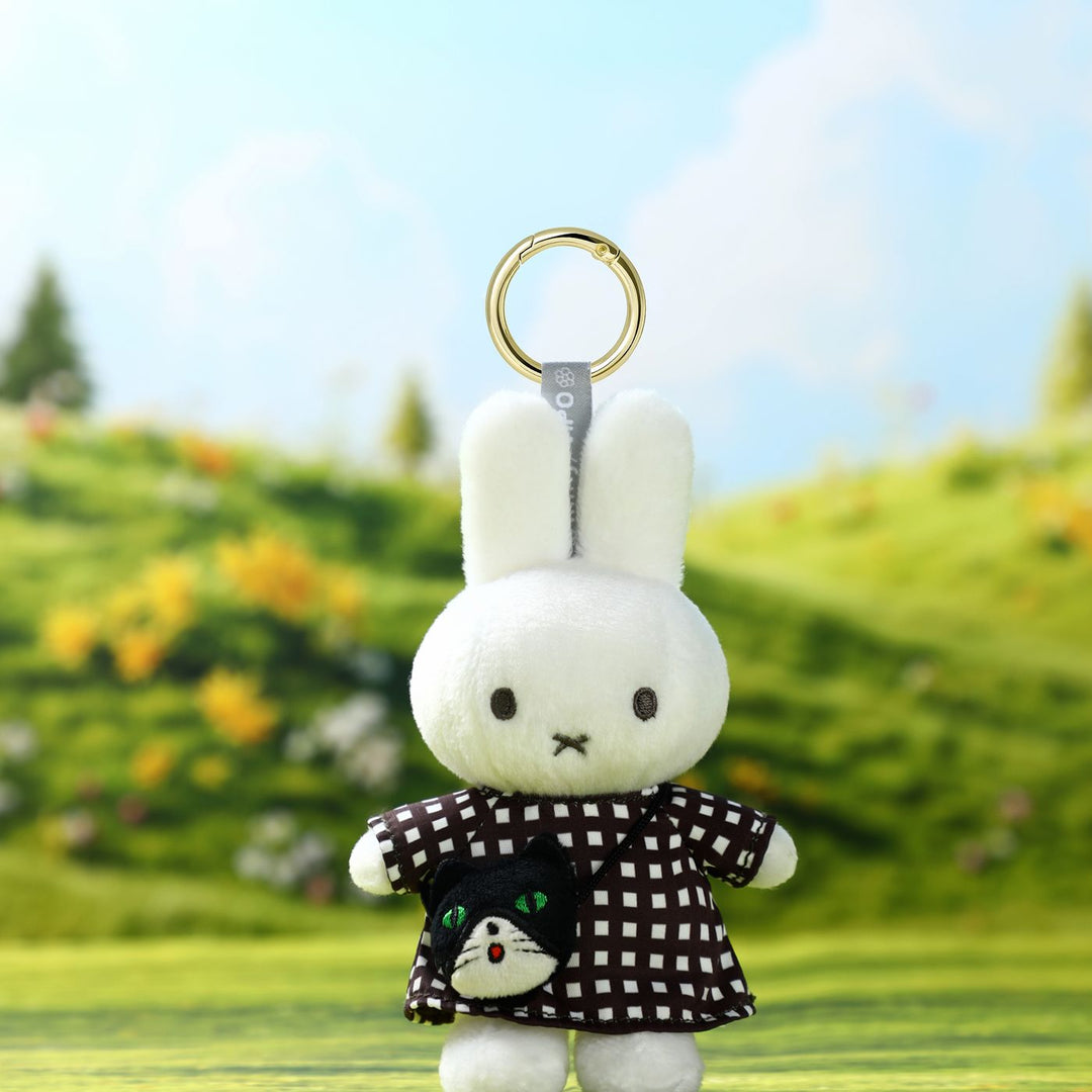 VIPO Miffy 毛絨鑰匙扣 - 黑白格紋貓咪包 | MIF37634