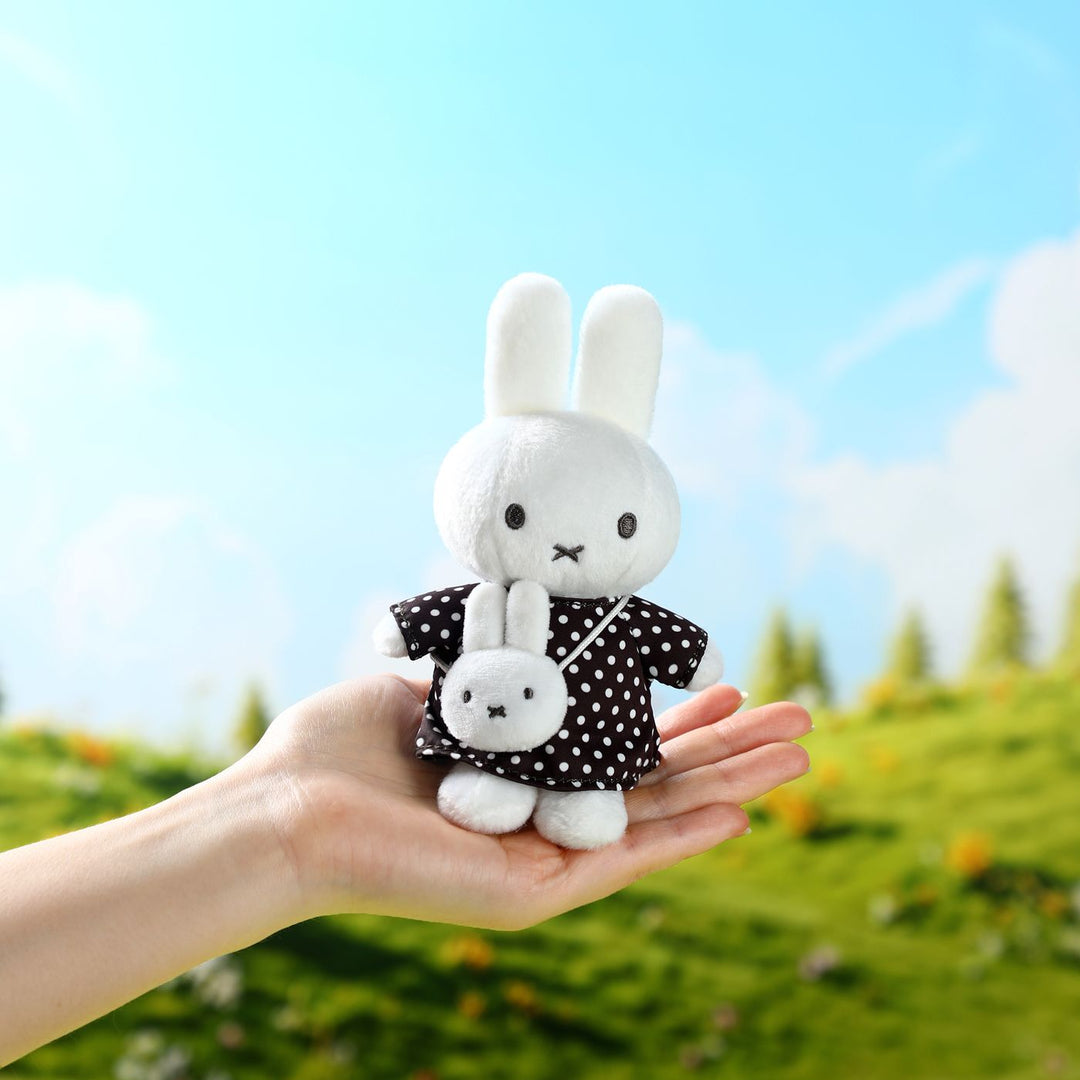 VIPO Miffy 毛絨鑰匙扣 - 黑底白點米菲包 | MIF37635