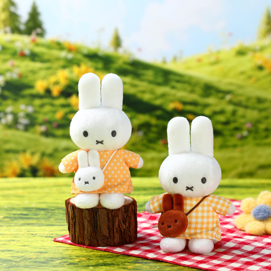 VIPO Miffy 毛絨鑰匙扣 - 黃白格紋梅蘭妮包 | MIF37639