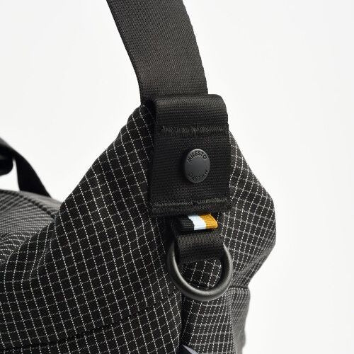 MILESTO TROT SPECTRA 軟質斜背包 L | MLS959