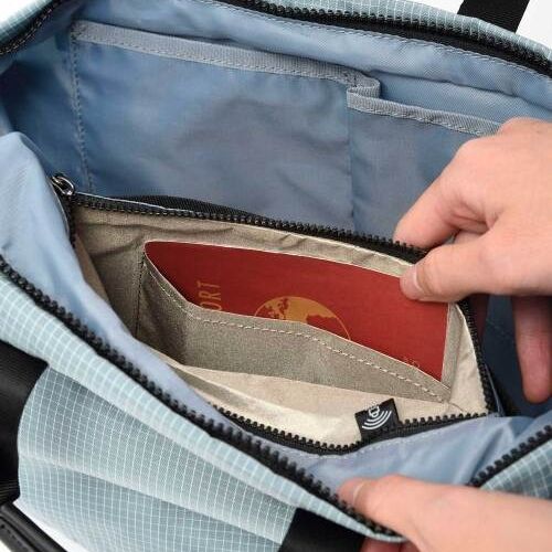 MILESTO TROT SPECTRA 軟質斜背包 L | MLS959