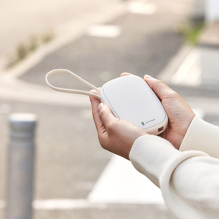 Life on Products 附掛繩充電線一體式可充電暖手寶 | LCAEA024