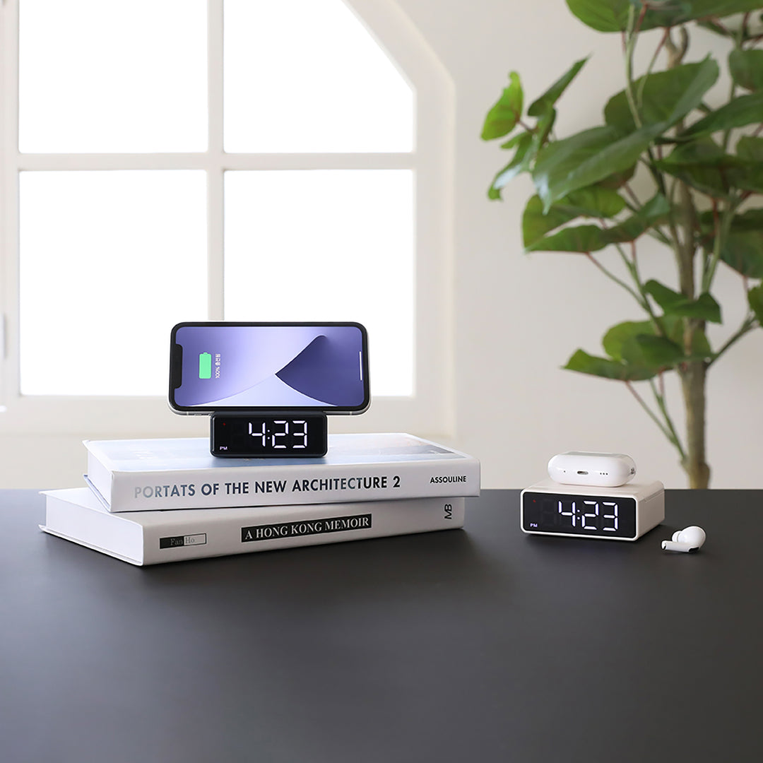 mooas 15W Mini Square Wireless Charging Alarm Clock - Dark Gray MO-MC-W7DG