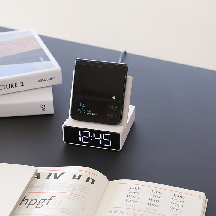 mooas 15W Mini Square Wireless Charging Alarm Clock - Dark Gray MO-MC-W7DG