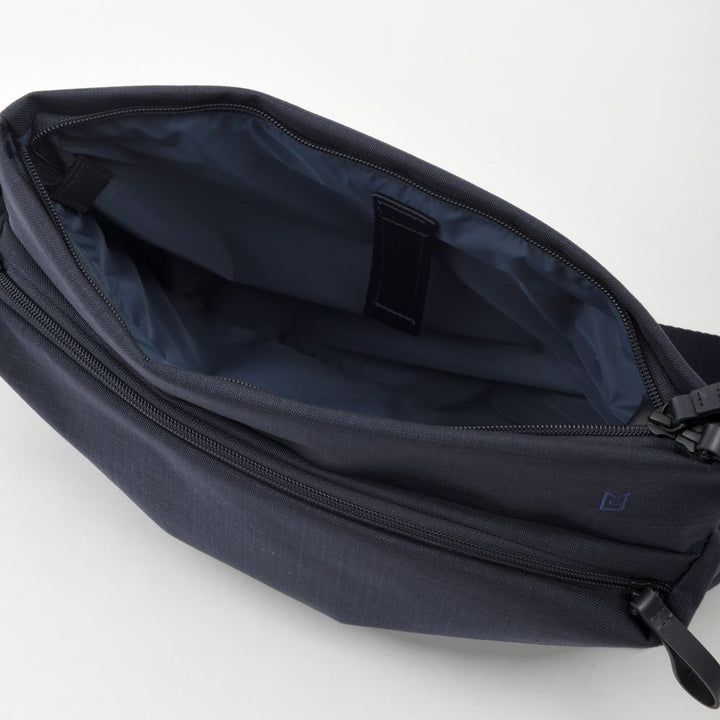 MILESTO STLAKT Shoulder Bag (S ) - Navy MLS571-HNV