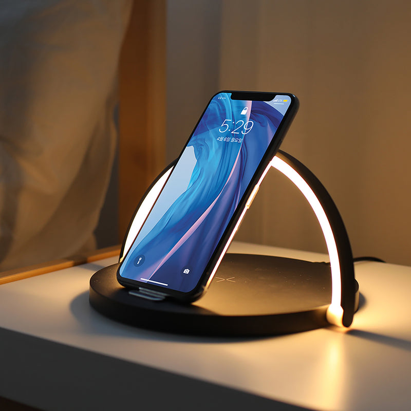 mooas 15W Modern Simple Wireless Charging Nightlight - White MO-MLW3R1WH