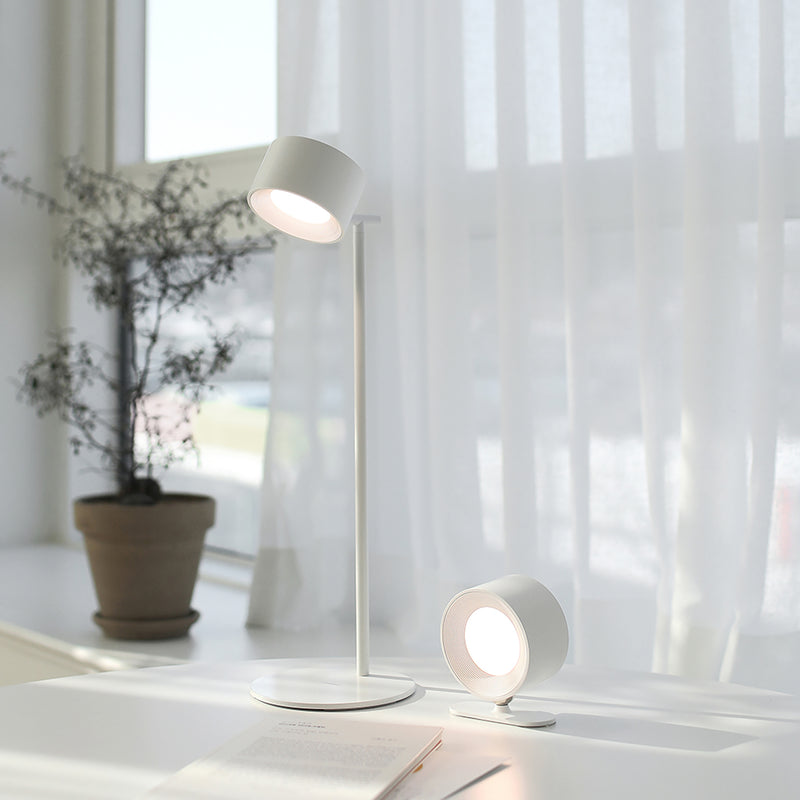 mooas Slim Magnet Cordless LED Desk Lamp MO-MLL27