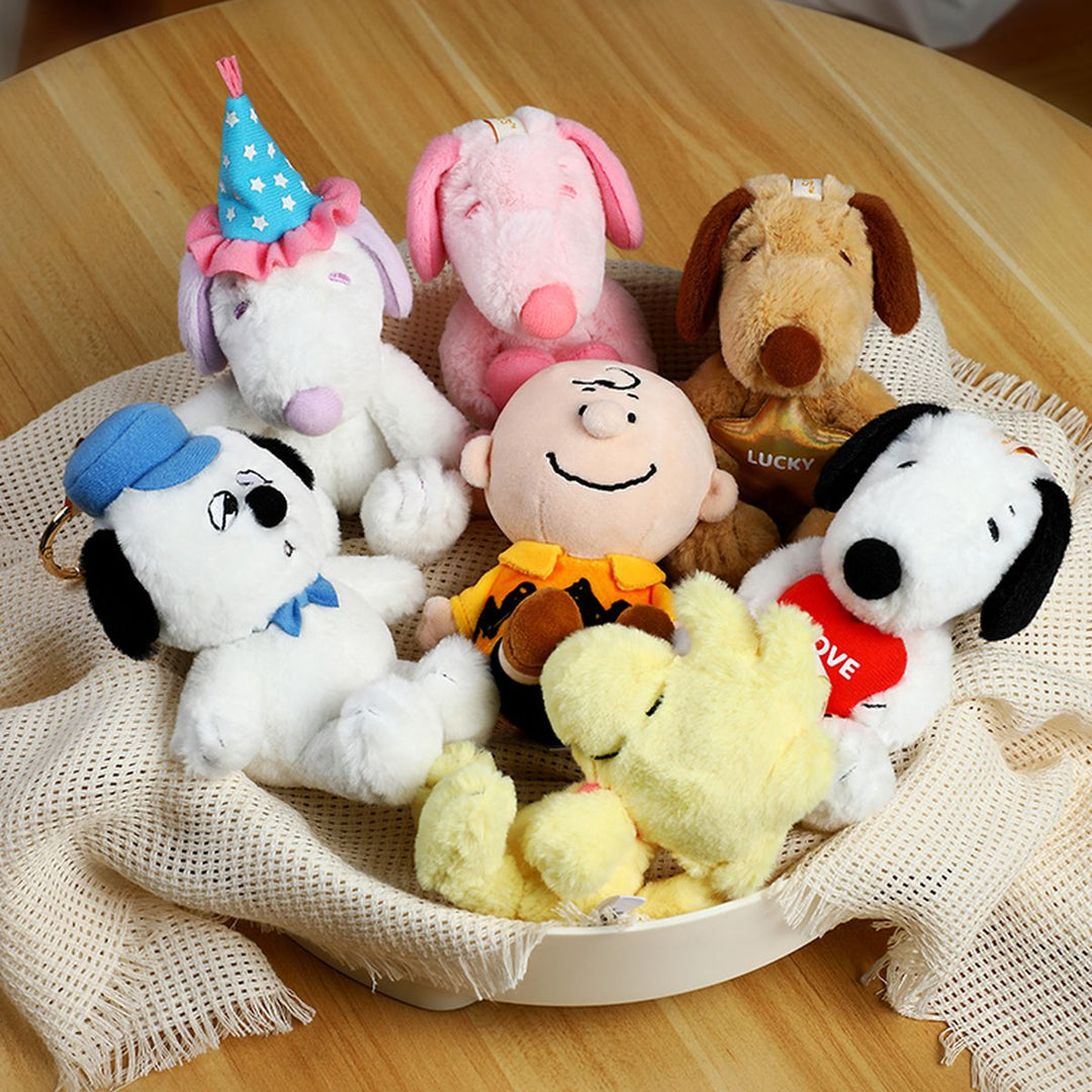 Snoopy Plush Keychain Blind Box (Random Pack) | SP37488