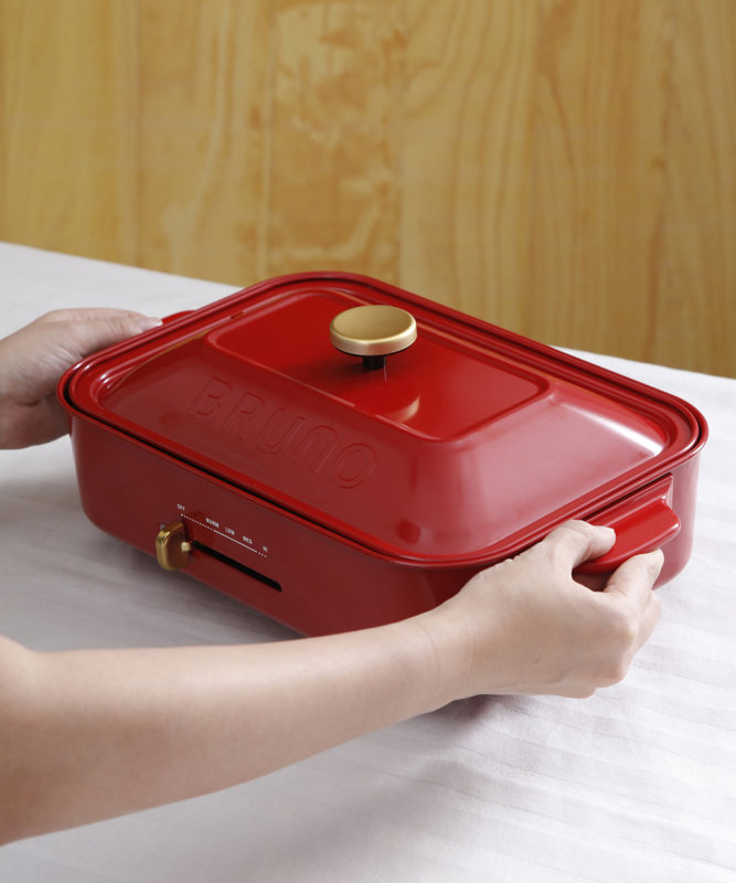 BRUNO Compact Hot Plate - Red BOE021-RD